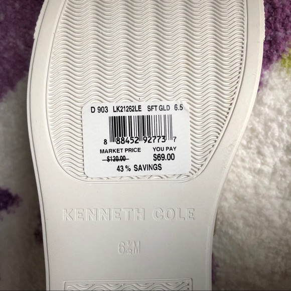 New！Soft Leather Sneaker - Picture 8 of 8